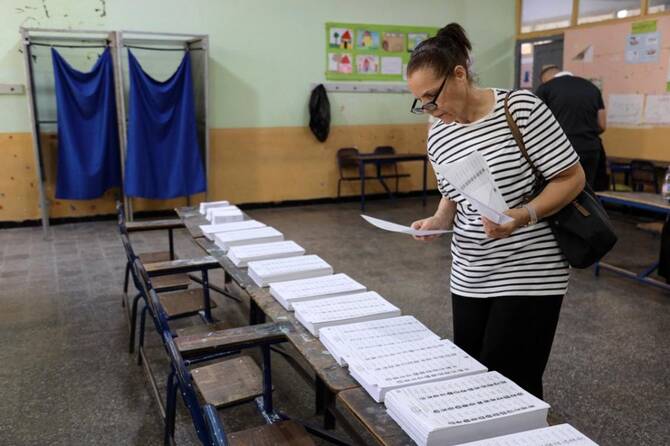 Sparsely attended polling station during Algeria's July 2026 parliamentary election. Photo: Arab News
