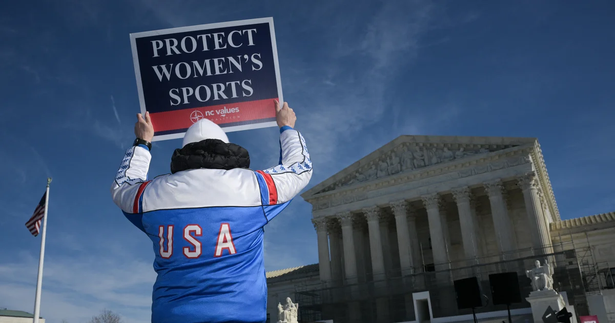 Exterior of the United States Supreme Court building in Washington. Photo: CBS News