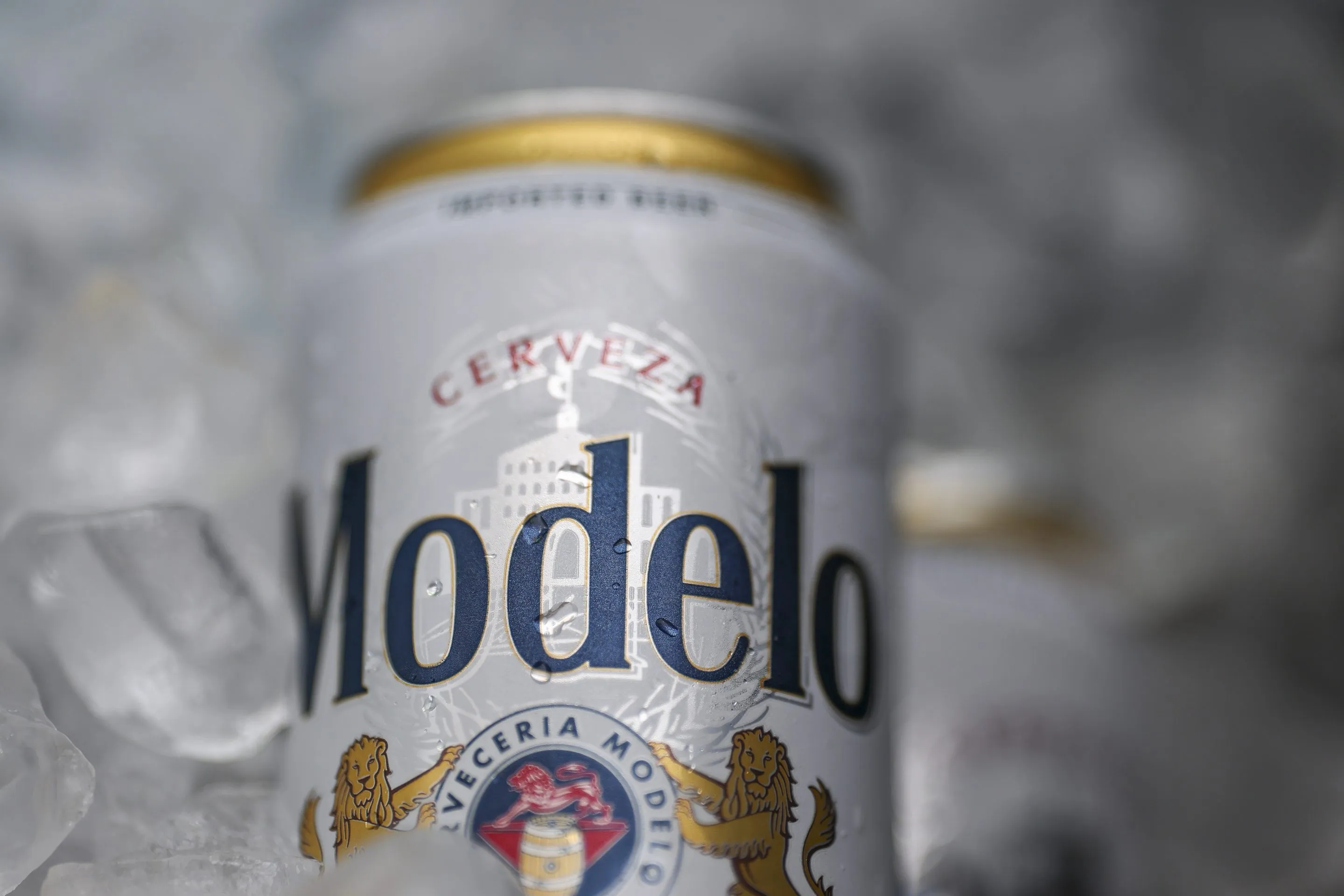 Constellation Brands beer bottles on a production line illustrating the company's earnings beat. Photo: Fortune