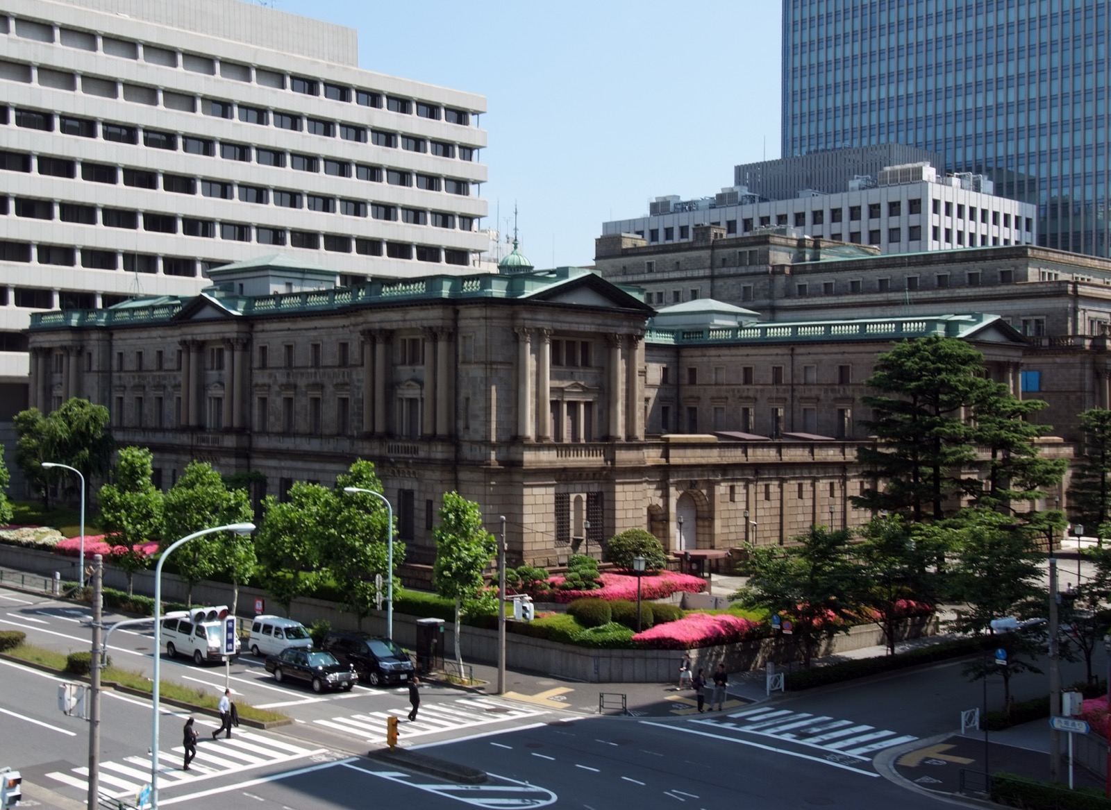 The stone headquarters building of the Bank of Japan in Tokyo's Nihonbashi district, where the policy board meets this week. Photo: Wiiii / Wikimedia Commons, CC BY-SA 3.0.